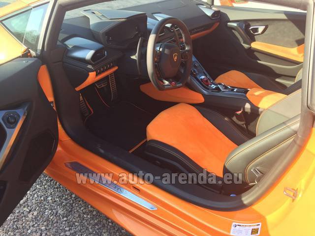 Rent the Lamborghini Huracan LP 610-4 Orange car in Bergamo