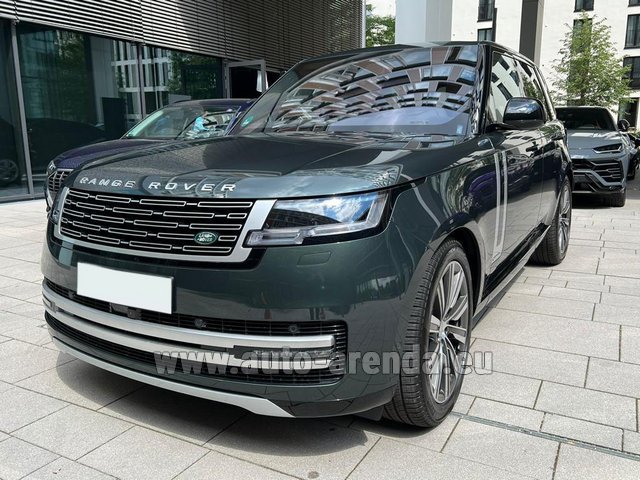 Rental Land Rover Range Rover D350 Autobiography 2022 in Italy