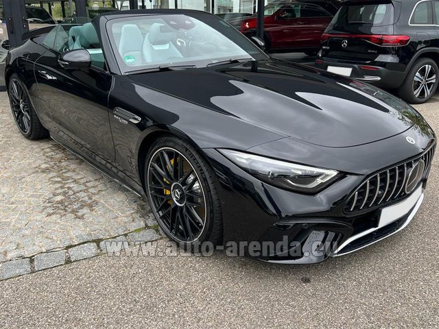 Rental Mercedes-Benz AMG SL 63 Cabrio 4MATIC (2022) 4,0-Liter-V8 585 PS in Naples airport