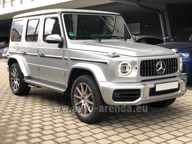 Rental Mercedes-Benz G 63 AMG in Roma-Fiumicino airport
