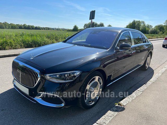 Rental Maybach Maybach S 500 L 4Matic V8 in Province of Siena