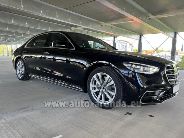 Rental Mercedes-Benz S-Class S400d 4Matic AMG equipment in Roma-Fiumicino airport
