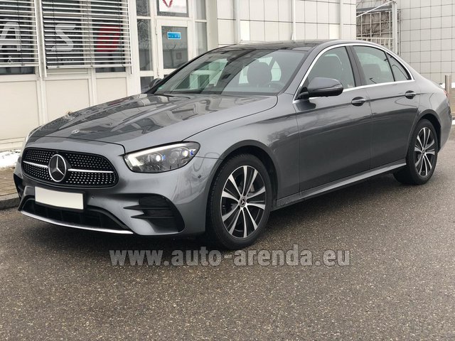 Rental Mercedes-Benz E400d 4MATIC AMG equipment in Italy