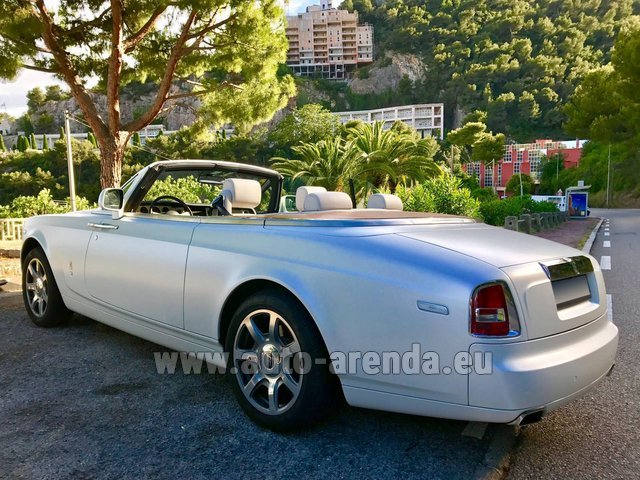 Rental Rolls-Royce Drophead White in Portofino